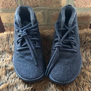 Allbirds Wool Runner Mizzle. Navy. Size 9.
